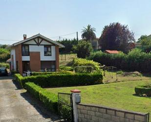 Jardí de Casa o xalet en venda en Erandio