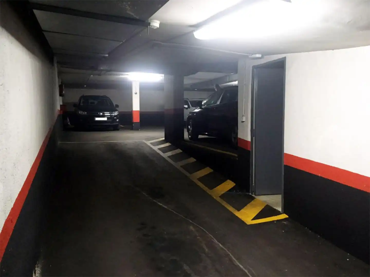 Garage for rent in Calle de Manuel González Longoria, 8, Trafalgar Parking of Garage for rent in Madrid