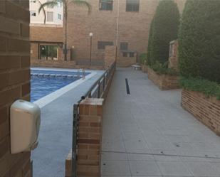 Piscina de Pis de lloguer en Torrent amb Aire condicionat, Terrassa i Piscina