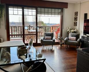 Living room of Flat for sale in Getxo   with Terrace and Balcony