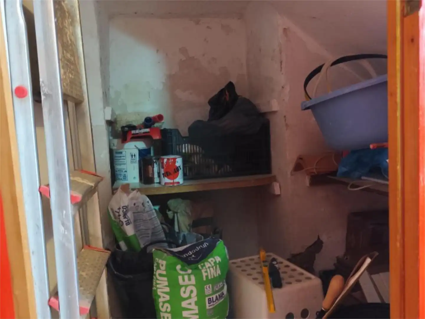 Casa adosada en venda a Guadix Casa adosada en venda en Guadix amb Terrassa i Balcó