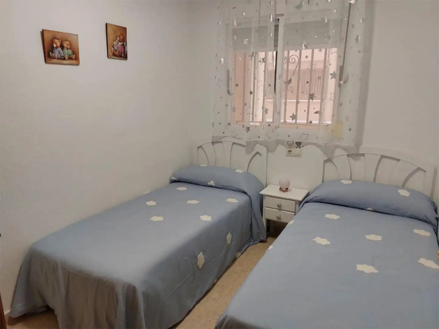 Habitación de Apartamento de alquiler en Oropesa del Mar / Orpesa con Aire acondicionado, Calefacción y Jardín privado
