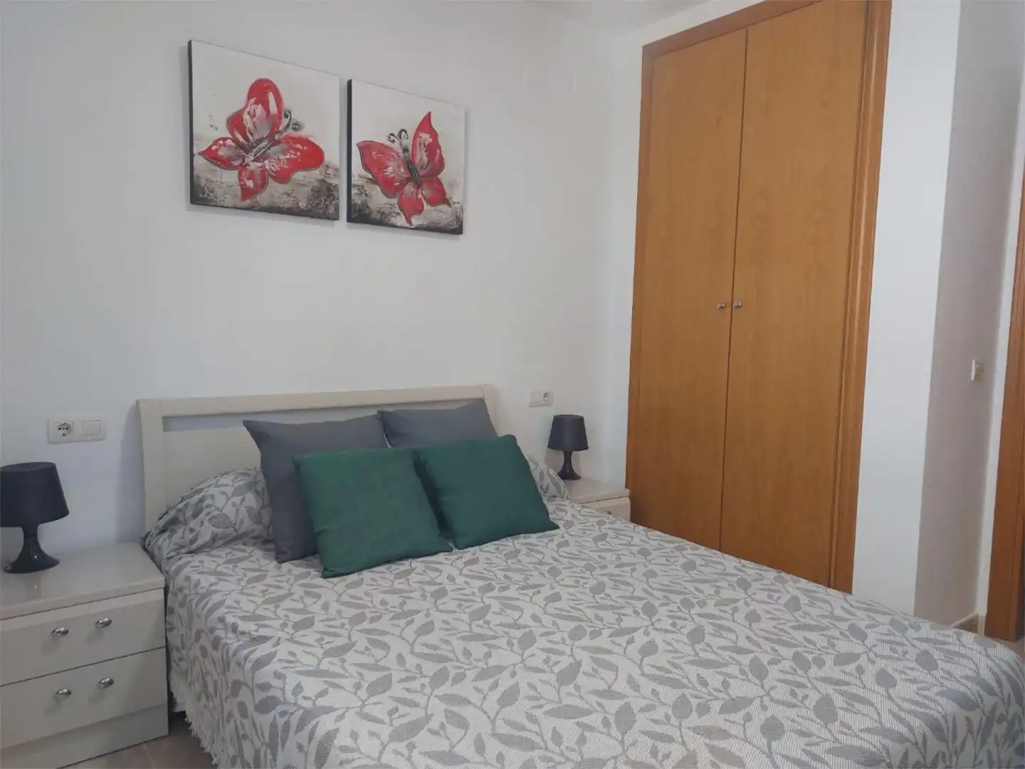 Habitación de Apartamento de alquiler en Oropesa del Mar / Orpesa con Aire acondicionado, Calefacción y Jardín privado