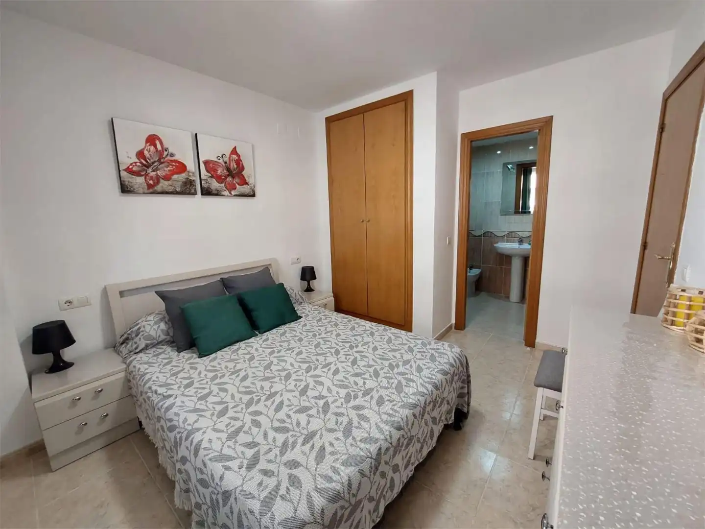 Habitación de Apartamento de alquiler en Oropesa del Mar / Orpesa con Aire acondicionado, Calefacción y Jardín privado