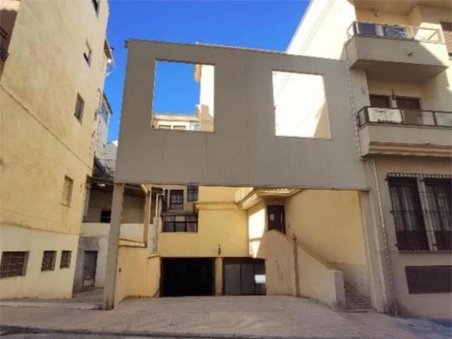 Garaje en Alquiler en Calle Pablo Picasso, 3 en Guadix