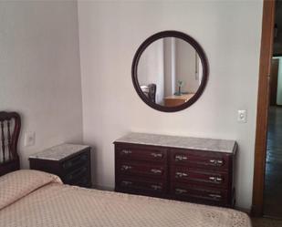 Bedroom of Flat to rent in Salamanca Capital  with Balcony