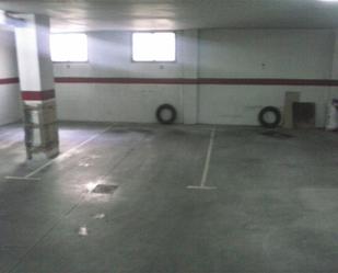 Garatge de lloguer a Cuesta San Vicente, 2, San Vicente - Las Úrsulas Aparcament de Garatge de lloguer en Salamanca Capital