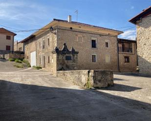 Vista exterior de Casa adosada en venda en Valle de Tobalina