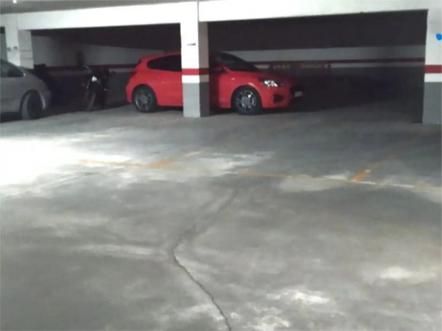 Garaje de alquiler en Carrer Pintor Rafael Cardells, 6, Meliana Parking de Garaje de alquiler en Meliana