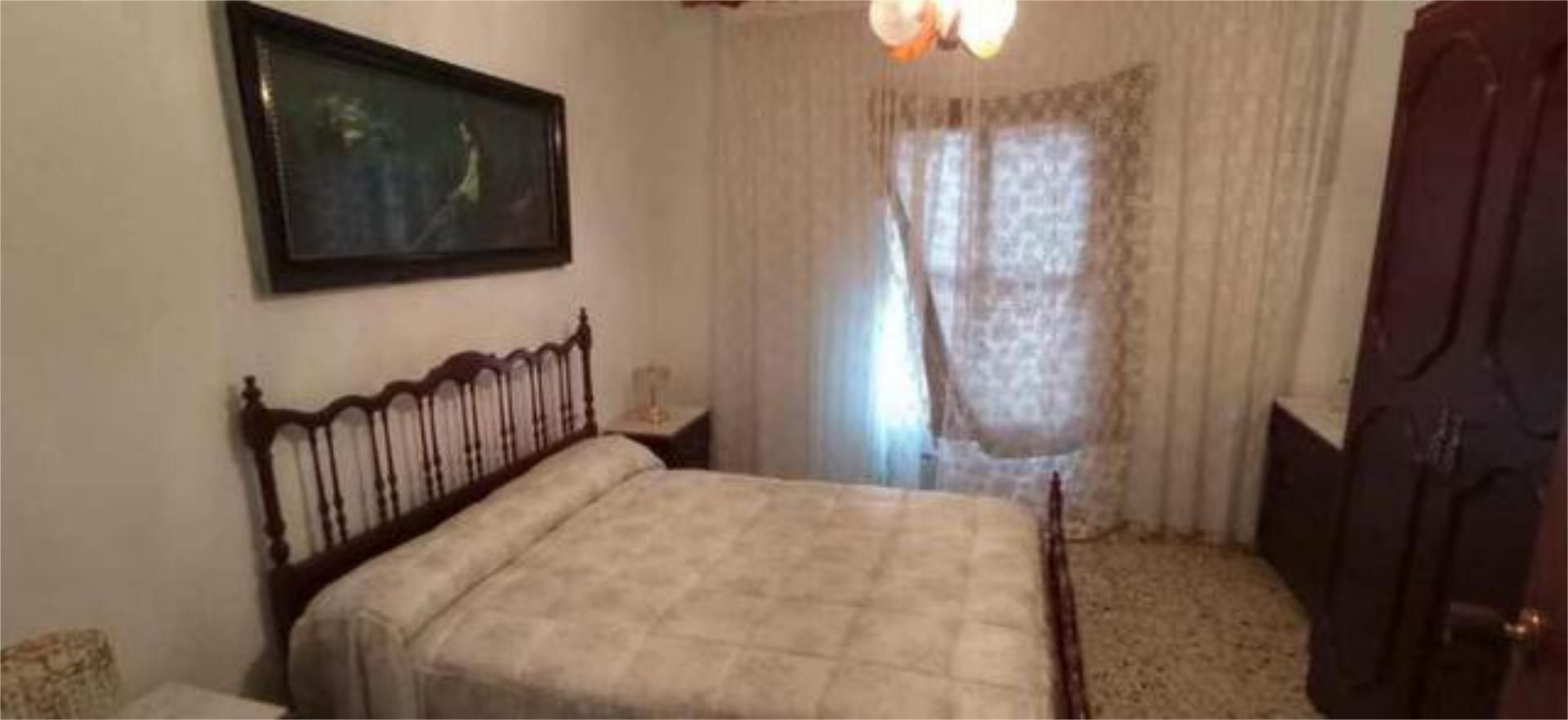 Dormitori de Casa o xalet en venda en La Taha amb Jardí privat, Terrassa i Moblat