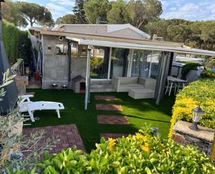 Terrassa de Finca rústica en venda en Tordera amb Aire condicionat i Piscina