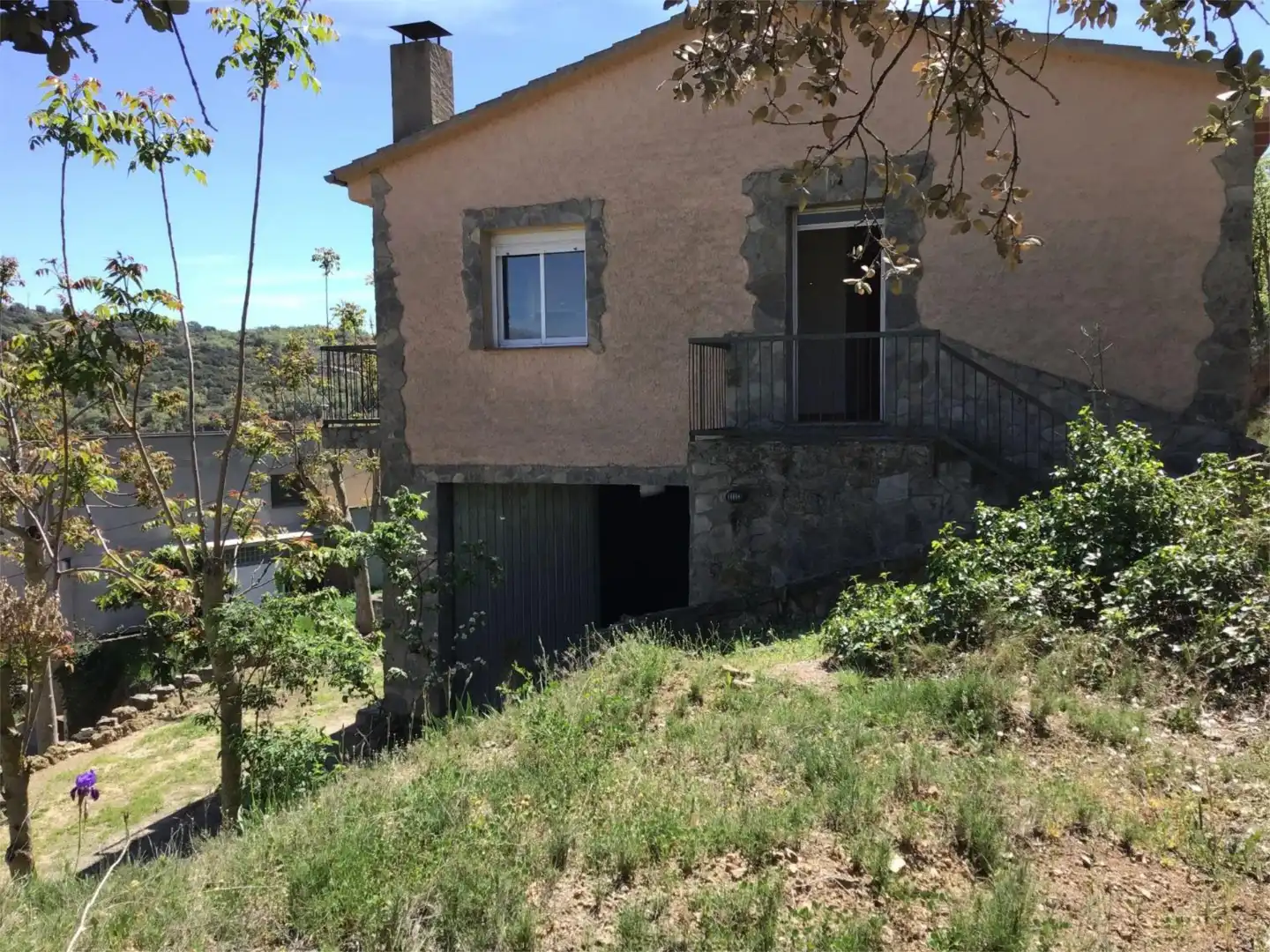 Vista exterior de Pis en venda en Les Avellanes i Santa Linya amb Calefacció, Jardí privat i Terrassa