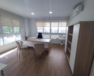 Office to rent in Elche / Elx