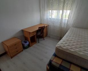 Bedroom of Flat to share in Coslada  with Air Conditioner