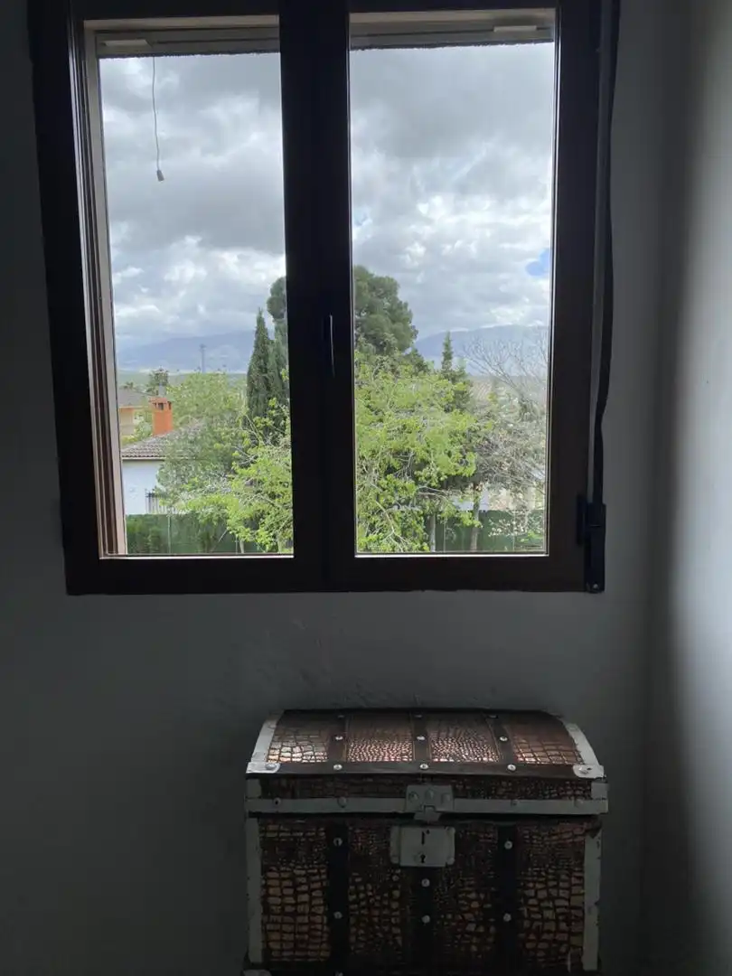 Casa o xalet en venda a Calle Vandelvira, 8, Puente Tablas - Puente Nuevo - Cerro Molina Dormitori de Casa o xalet en venda en Jaén amb Aire condicionat, Jardí privat i Terrassa
