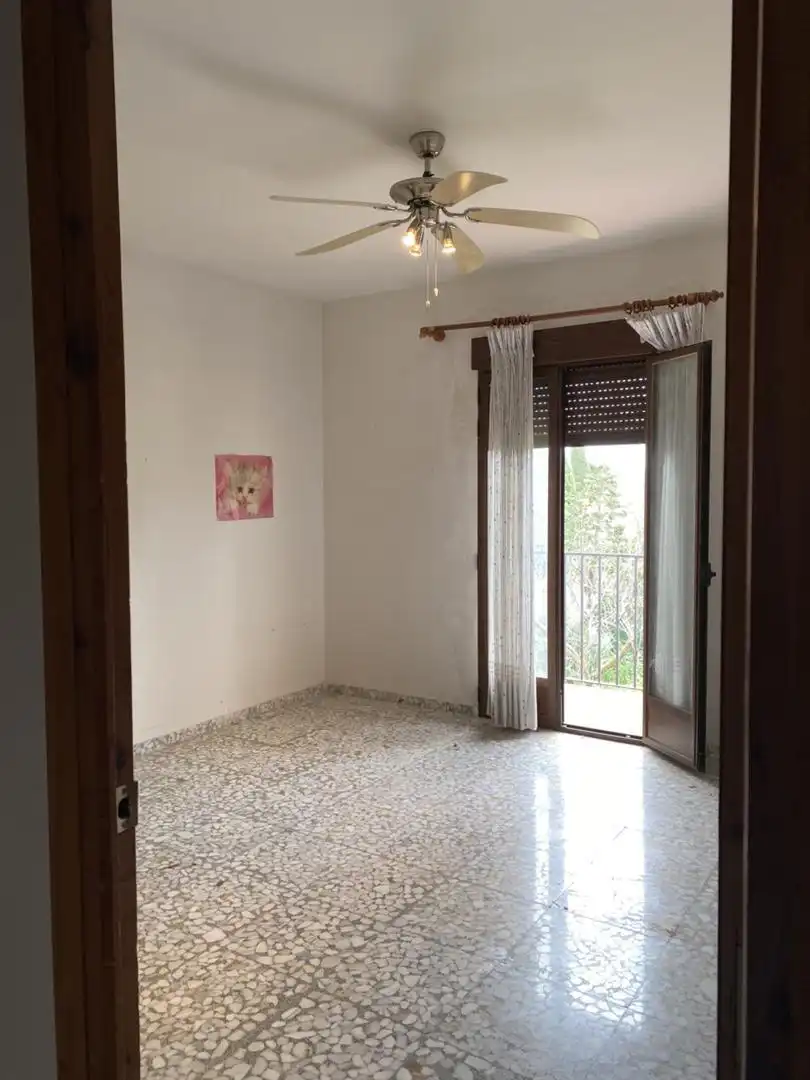 Casa o xalet en venda a Calle Vandelvira, 8, Puente Tablas - Puente Nuevo - Cerro Molina Dormitori de Casa o xalet en venda en Jaén amb Aire condicionat, Jardí privat i Terrassa