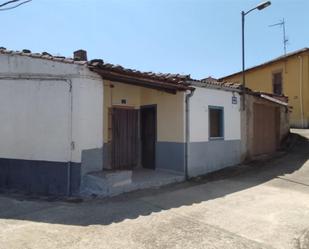 Vista exterior de Casa adosada en venda en Saldeana amb Moblat