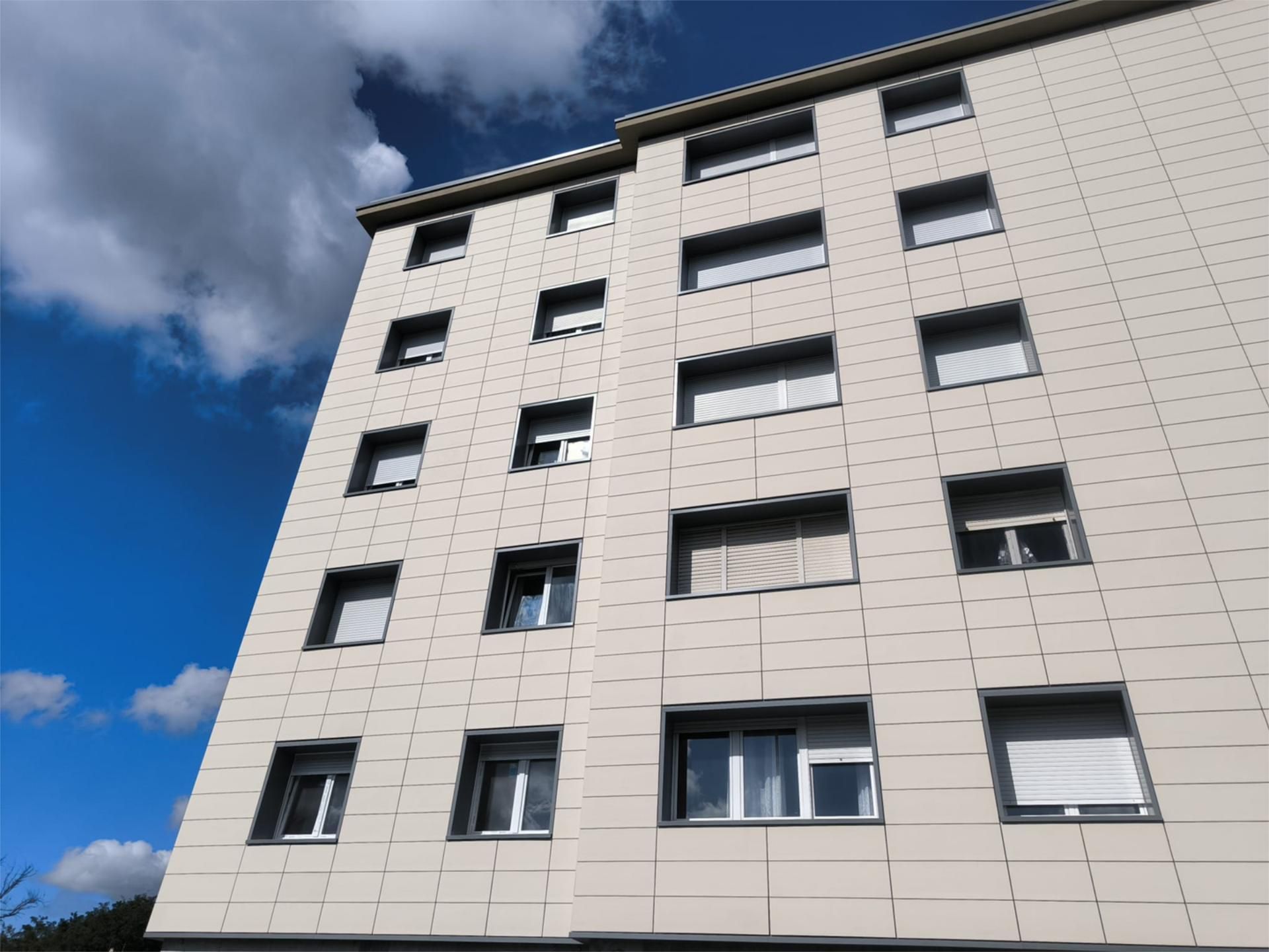 Exterior view of Flat for sale in Lezama  with Balcony