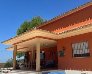 Vista exterior de Casa o xalet de lloguer en Benicolet amb Aire condicionat, Terrassa i Piscina