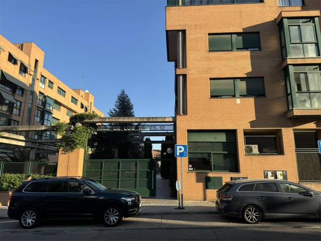 Garaje en Venta en Avenida de los Arces, 12 F en Palomas