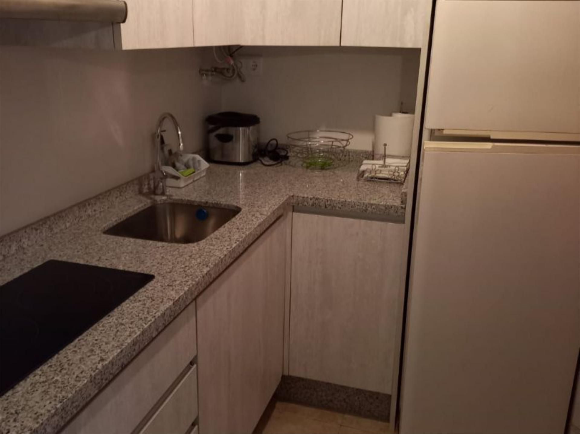 Flat to rent in Calle Villa de Rota, 10, Ciudad Jardín - Zoco