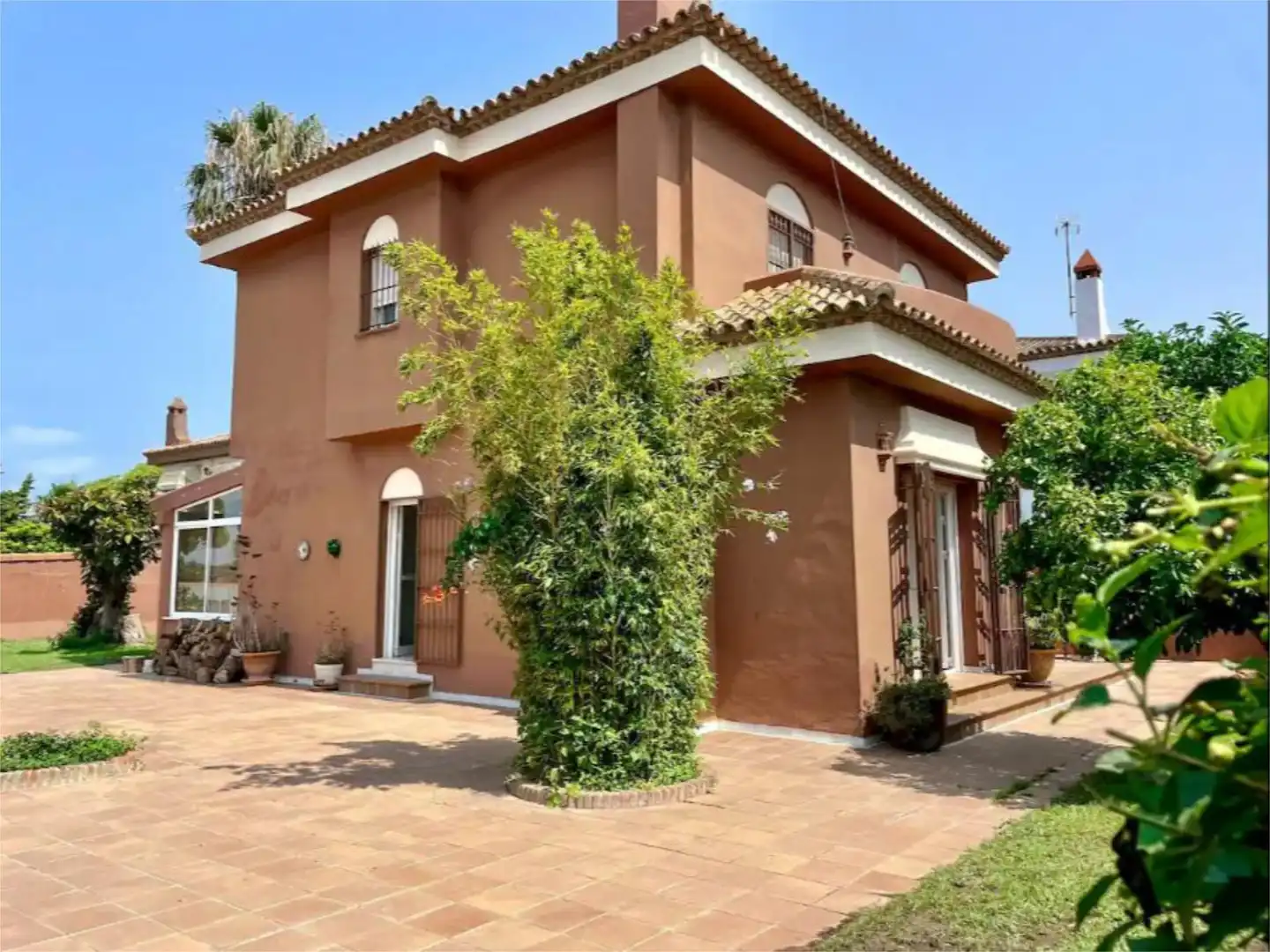 Exterior view of Houses for sale in Chiclana de la Frontera  with Heating, Private garden and Terrace