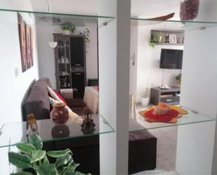 Sala d'estar de Apartament de lloguer en Albolote amb Terrassa i Piscina