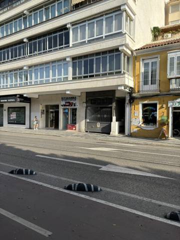 Garaje en Alquiler en Paseo Reding, 9 en La Malagueta - Monte Sancha