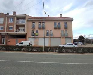 Vista exterior de Pis en venda en Agoncillo amb Terrassa i Balcó