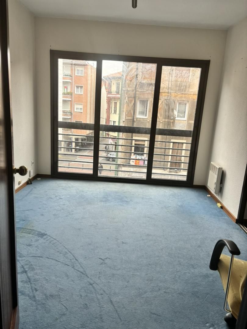 Dormitori de Oficina de lloguer en Getxo 
