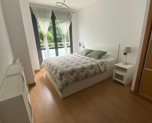 Bedroom of Flat to rent in Oviedo   with Terrace