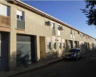 Exterior view of Duplex to rent in Puebla de la Calzada