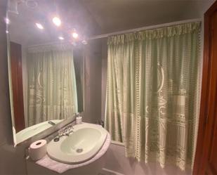 Bathroom of House or chalet for sale in Paracuellos de Jarama