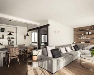 Living room of Flat for sale in  Barcelona Capital  with Air Conditioner and Terrace