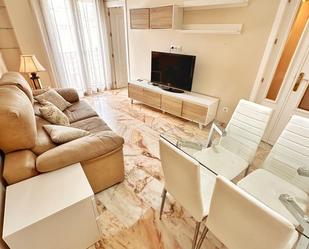 Living room of Flat to rent in  Sevilla Capital  with Air Conditioner and Balcony