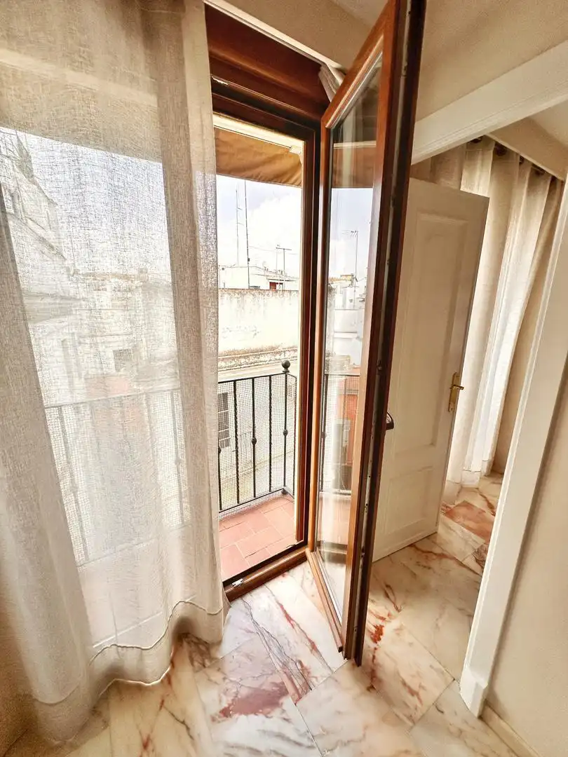 Flat for rent in Calle Fernández y González, 5, Arenal - Museo Flat for rent in Calle Fernández y González, 5, Arenal - Museo
