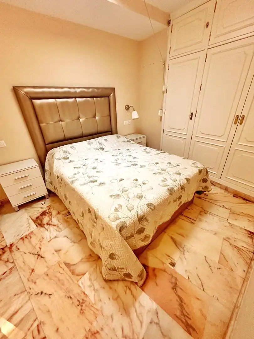 Flat for rent in Calle Fernández y González, 5, Arenal - Museo Flat for rent in Calle Fernández y González, 5, Arenal - Museo
