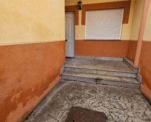 Casa adosada en venda en Toral de los Vados amb Terrassa