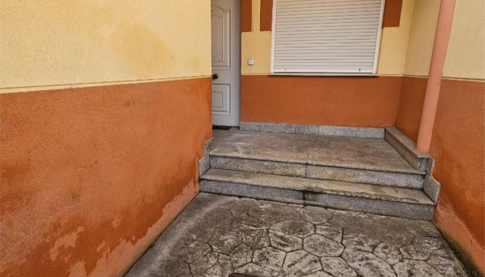 Foto 1 de Casa adosada en venda a Toral de los Vados, León