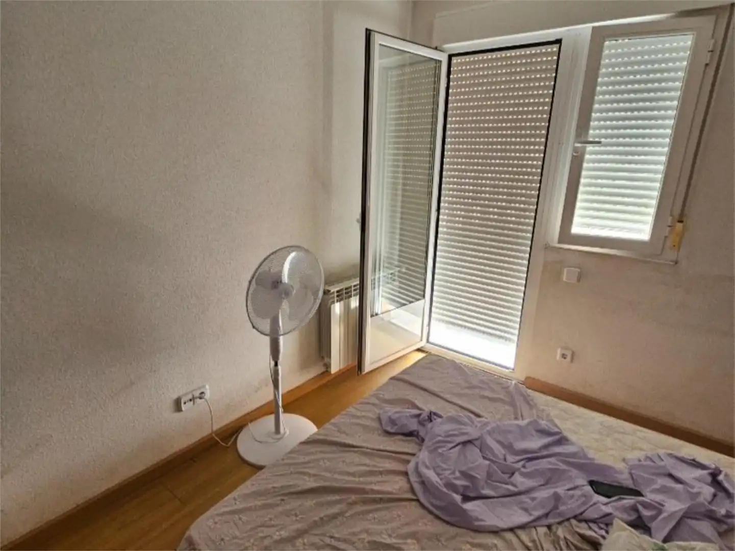 Einfamilien-Reihenhaus zum Verkauf in Toral de los Vados Schlafzimmer von Einfamilien-Reihenhaus zum Verkauf in Toral de los Vados mit Heizung, Parkett und Terrasse