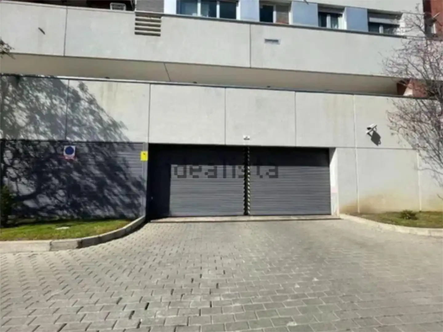 Garage for rent in Calle de Deyanira, 23, Rejas Parking of Garage for rent in Madrid