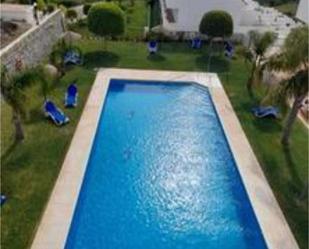 Piscina de Apartament de lloguer en Estepona amb Terrassa i Piscina