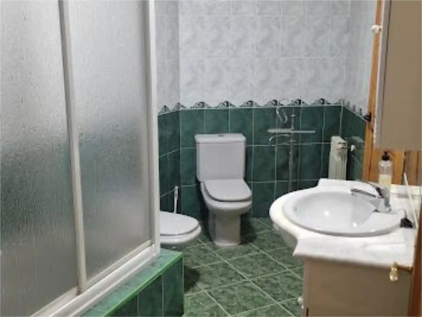 Piso en venta en Calle Cerrillo, 23, Cañamero Baño de Piso en venta en Cañamero con Aire acondicionado, Calefacción y Balcón
