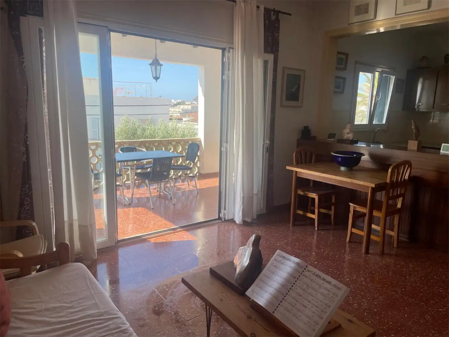 Sala d'estar de Casa o xalet en venda en Sant Lluís amb Terrassa