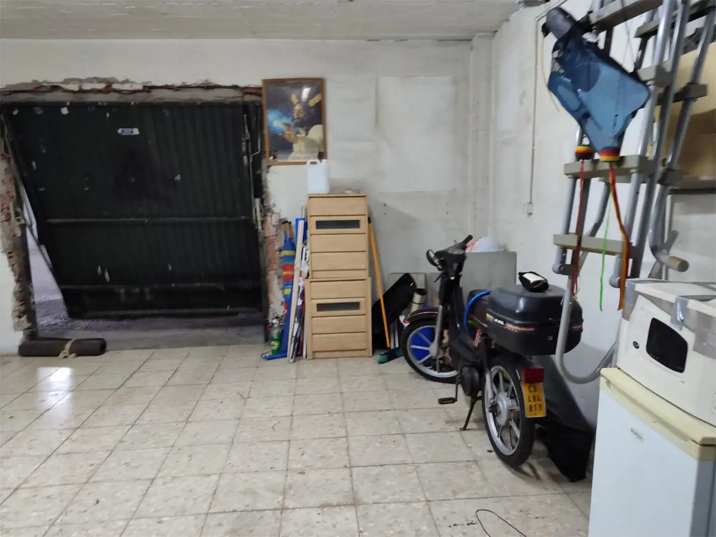 Garage for sale in Calle los Lirios, 28, San Pedro - Gabriel Miró - María Guerrero Garage for sale in La Línea de la Concepción