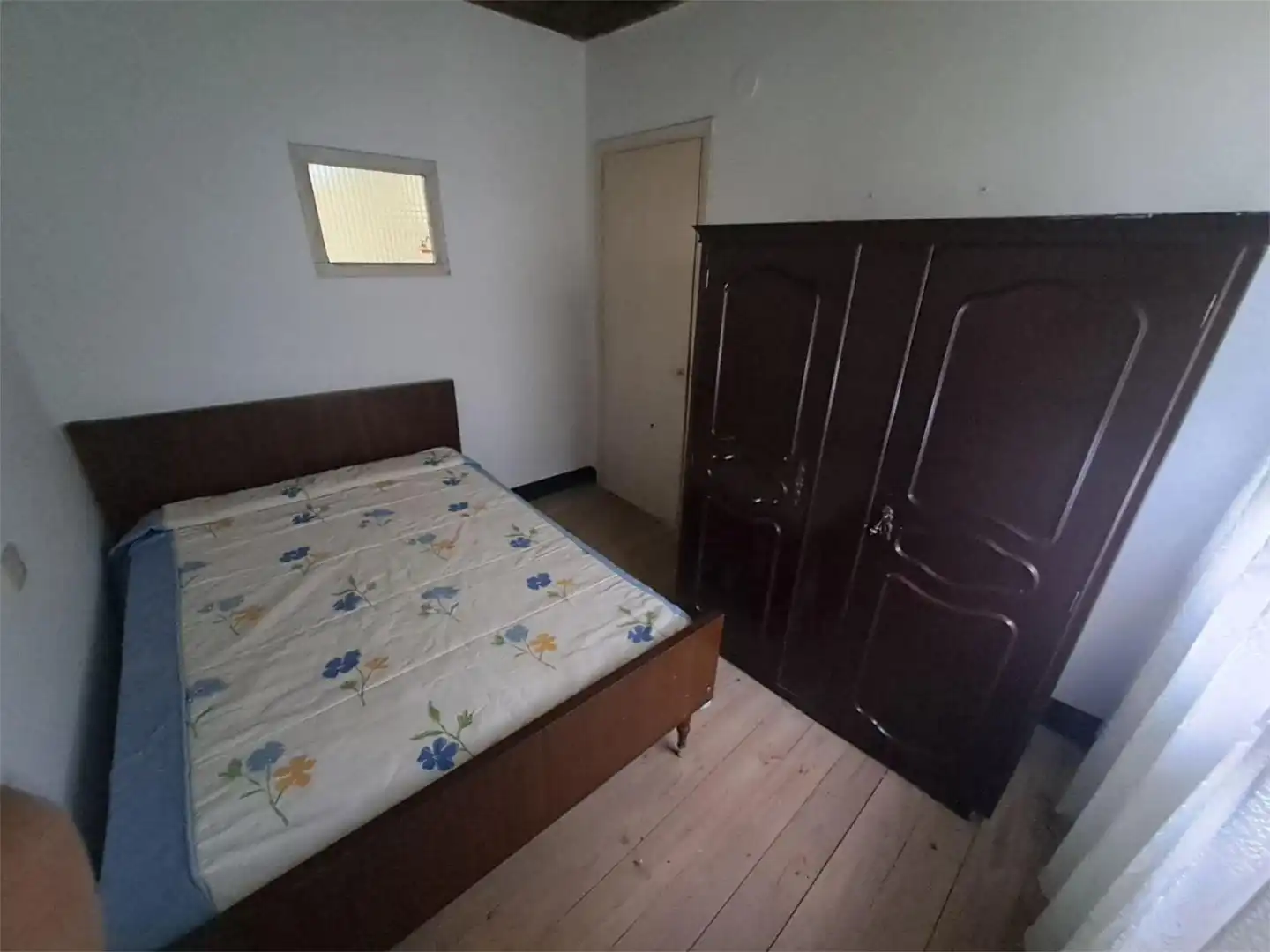 Piso en venta en A Touza, 6, Xermade Habitación de Piso en venta en Xermade con Jardín privado, Trastero y Amueblado
