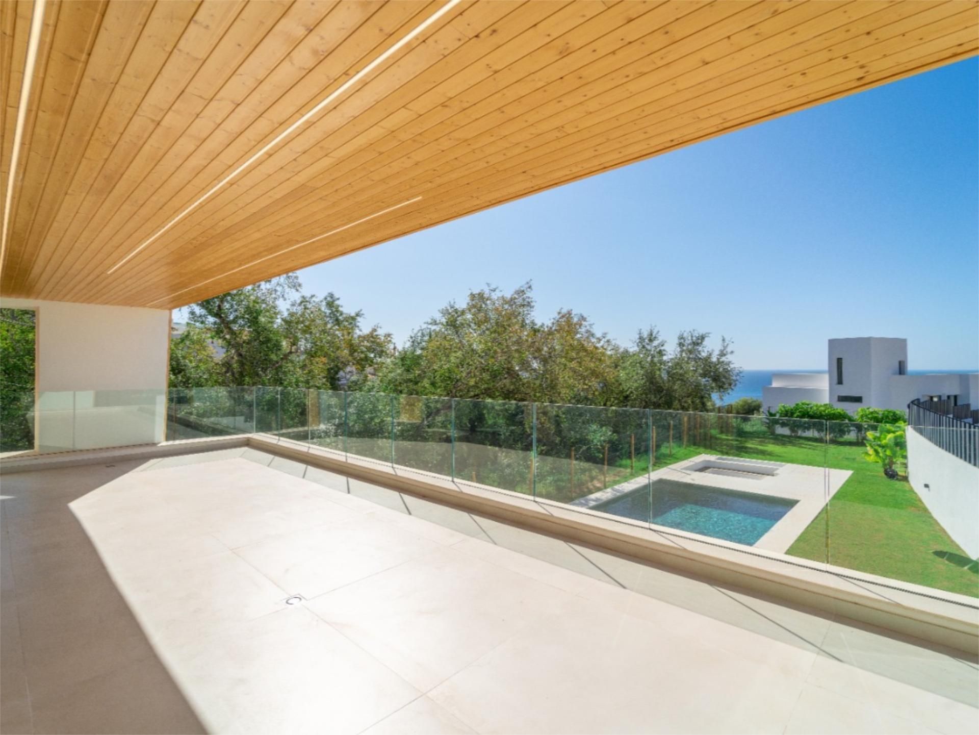 Terrassa de Casa o xalet en venda en Benalmádena amb Aire condicionat, Calefacció i Jardí privat