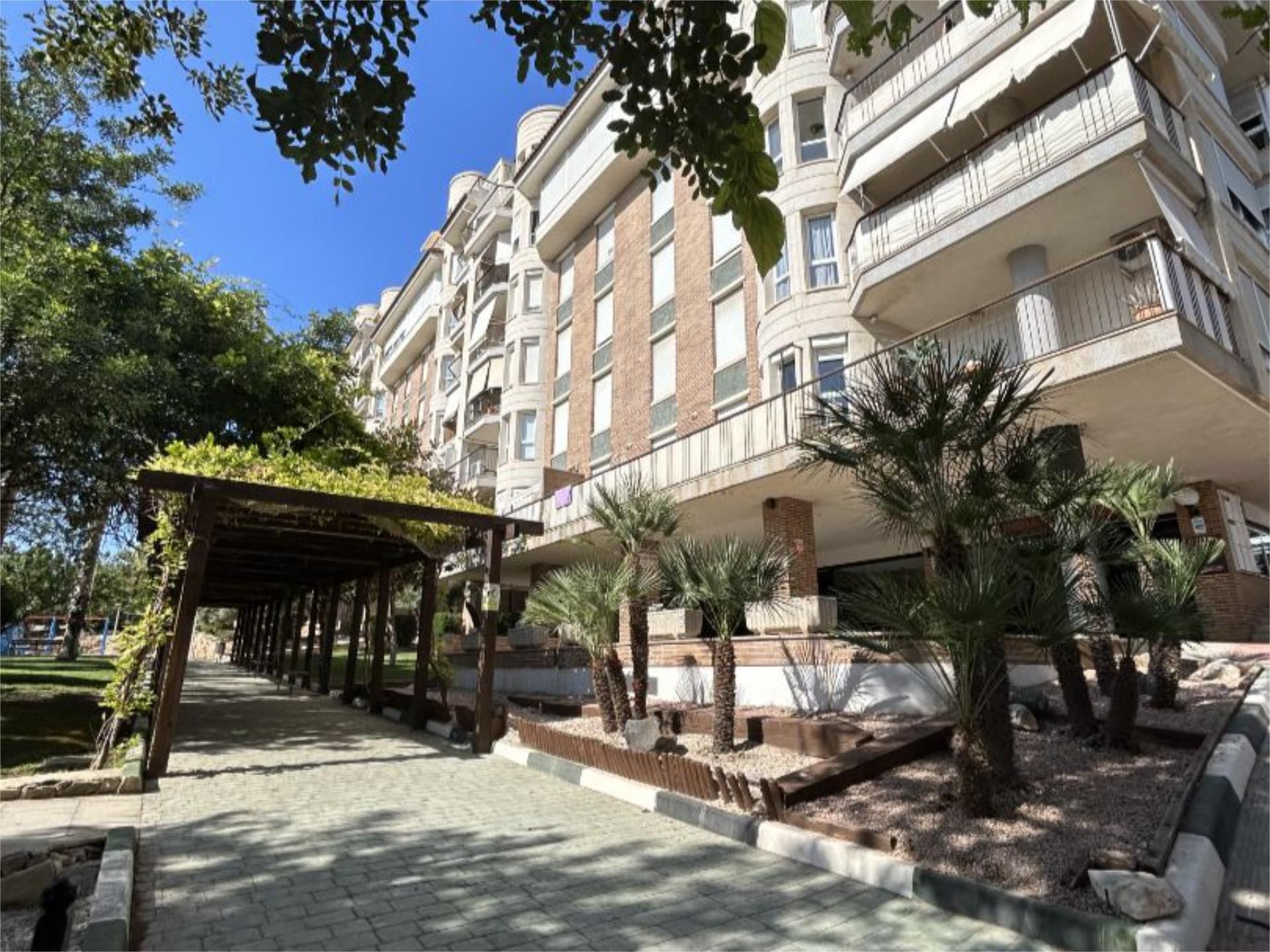 Apartament de lloguer a Avinguda Masnou, 3, Manzanera - Tosal Vista exterior de Apartament de lloguer en Calpe / Calp amb Aire condicionat, Calefacció i Terrassa