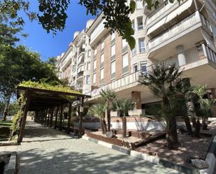 Exterior view of Apartment to rent in Calpe / Calp  with Air Conditioner, Terrace and Swimming Pool