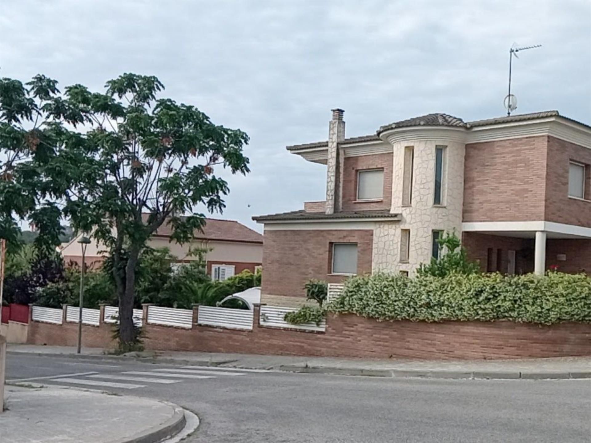 Exterior view of House or chalet for sale in  Tarragona Capital  with Air Conditioner, Terrace and Balcony